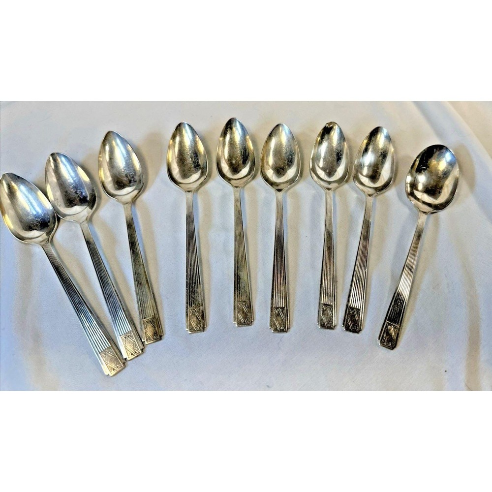 8 Vintage Community Plate Art Deco Silverware Spoons Dessert Teaspoons